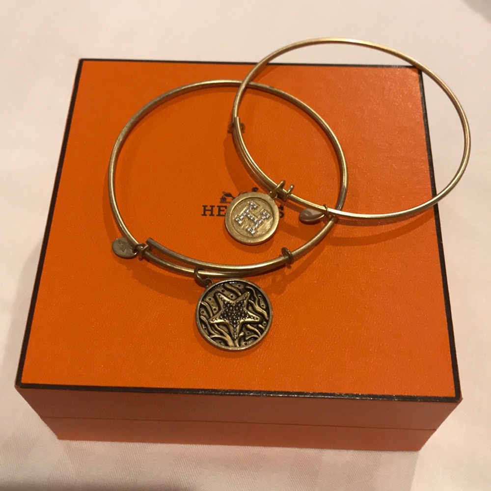 Chrysalis bracelet - Picture 5 of 5